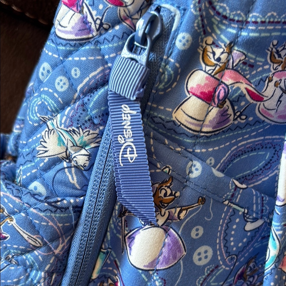 Vera Bradley x Disney Cinderella Paisley Friends Backpack NWT - Picture 4 of 12
